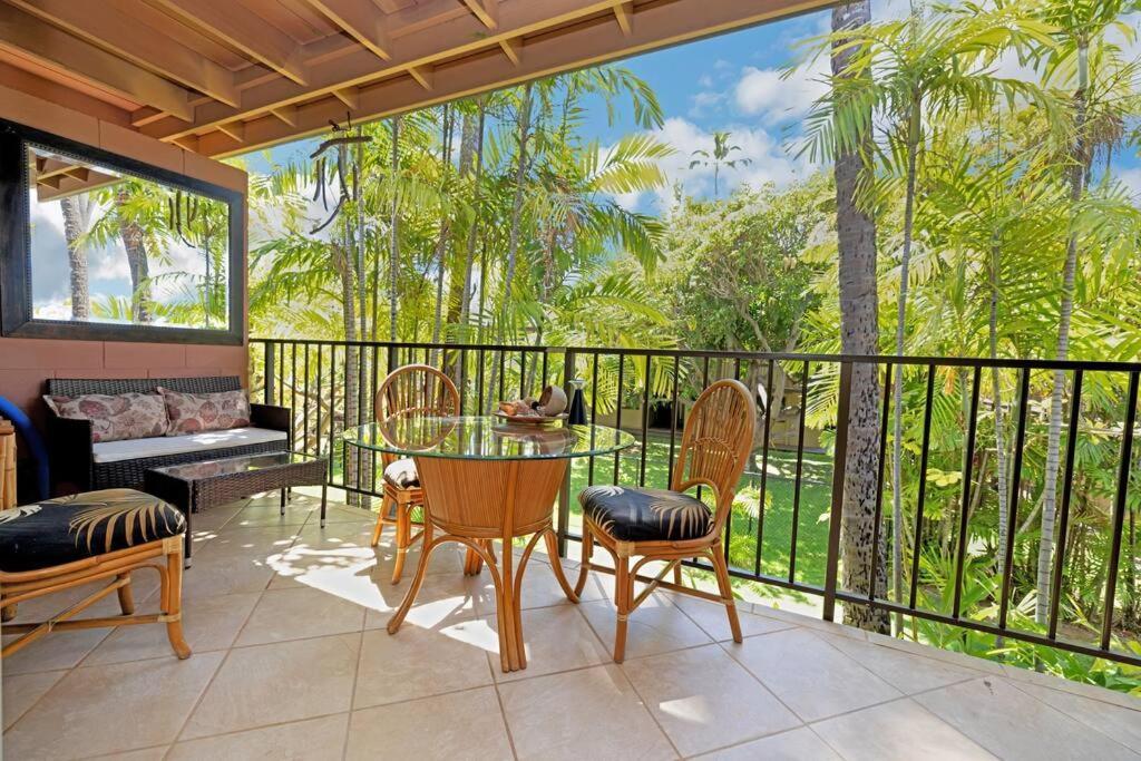 Oceanfront With Aircon-Hear The Waves-Amazing Views-Wifi Lägenhet Lahaina Exteriör bild